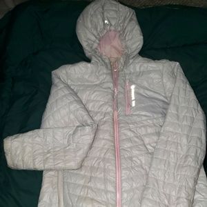 Vineyard Vines puffer style coat